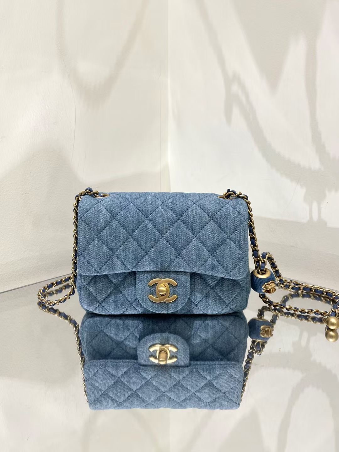 TÚI XÁCH CHANEL CLASSIC FLAP BAG MEDIUM SIZE 25 DA NHĂN